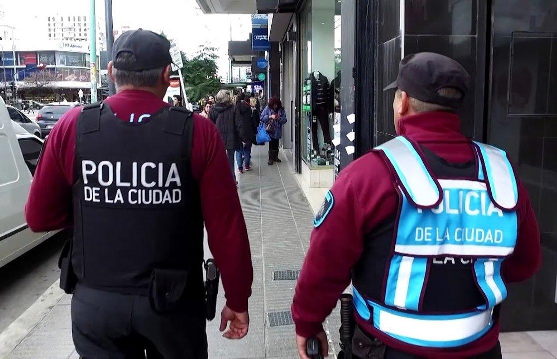 Refuerzan la seguridad en embajadas de Iraacuten e Israel en Buenos Aires por posibles manifestaciones