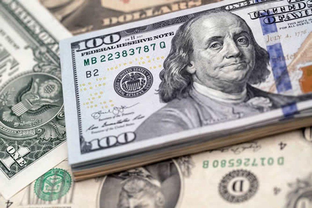 El riesgo paiacutes sigue alto- cuaacuteles son las estrategias de Milei y Caputo para bajarlo