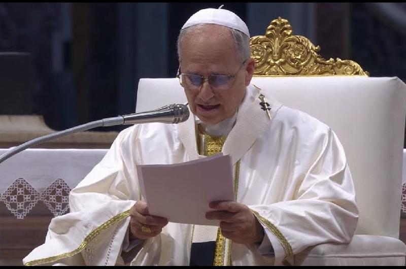 El papa Leoacuten XIV clamoacute por la paz mundial y pidioacute diaacutelogo en muacuteltiples conflictos