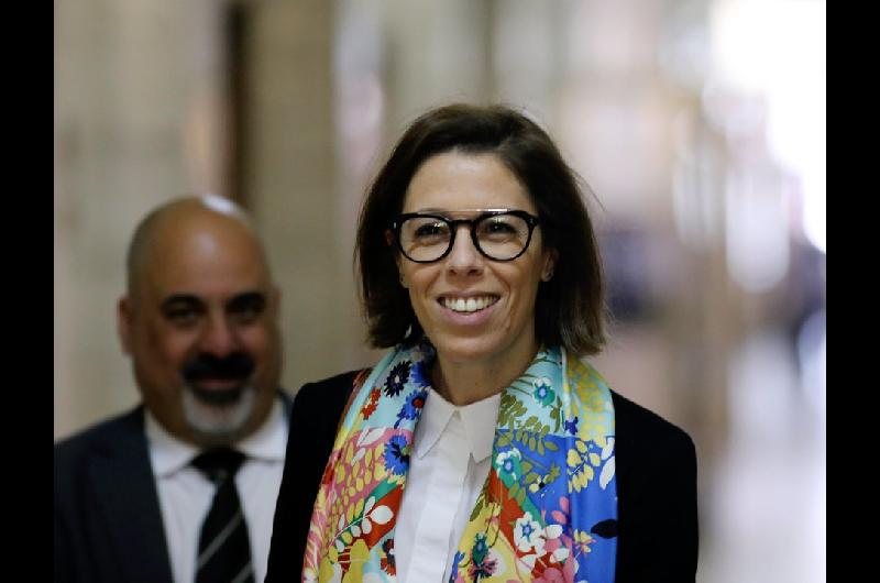 Laura Alonso dio detalles del desalojo de militantes frente al departamento de Cristina