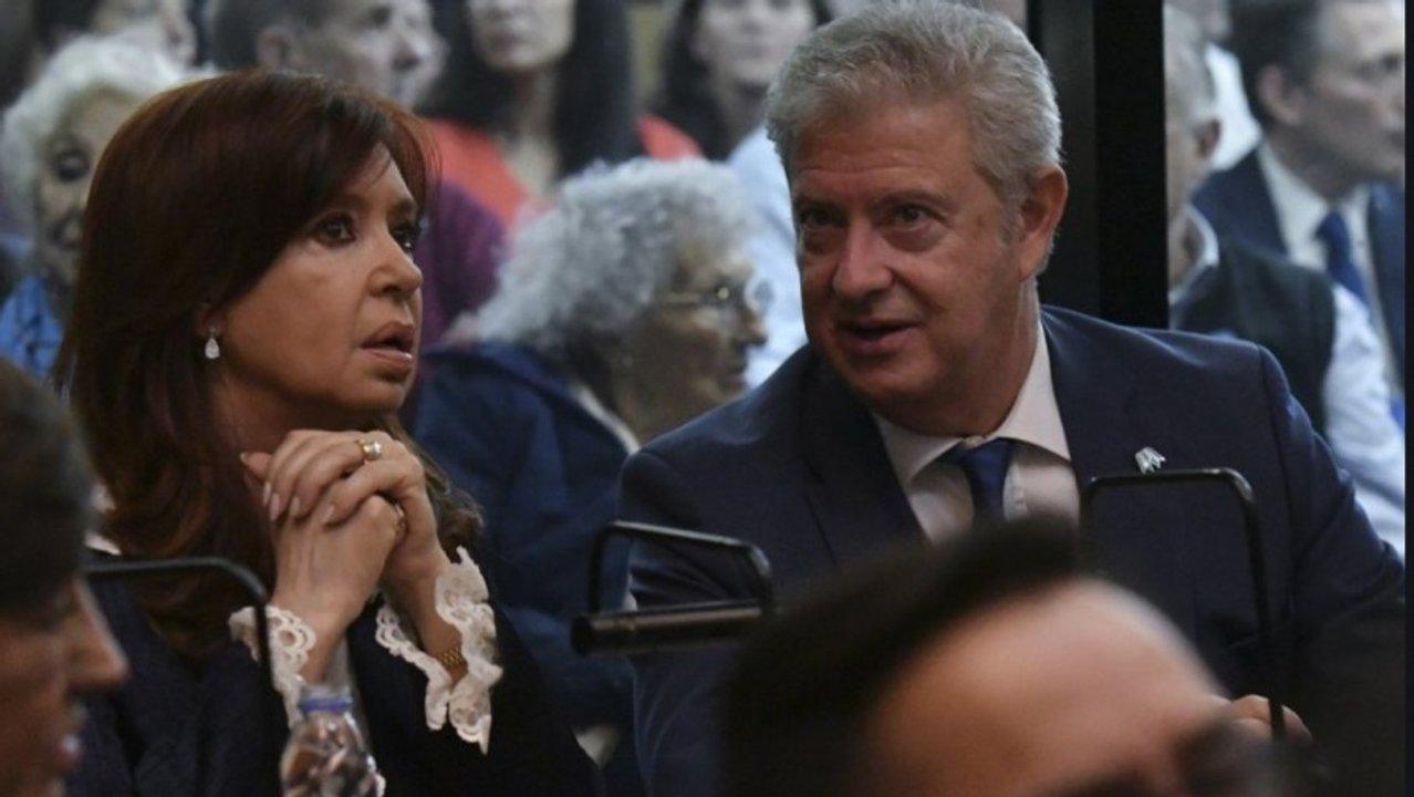 El abogado de Cristina Kirchner afirmoacute que ldquolos genocidasrdquo de la uacuteltima dictadura ldquotuvieron juicio y ella nordquo