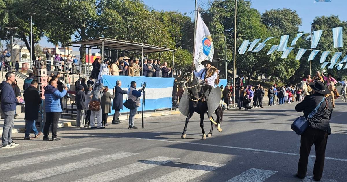 Jujuy homenajeoacute al heacuteroe gaucho Gral Manuel Arias