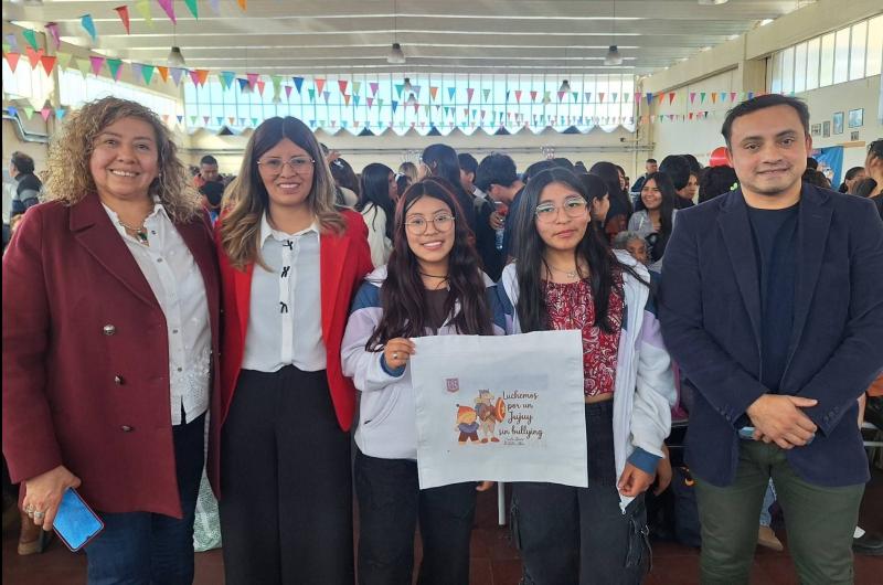 Continuacutea la implementacioacuten del programa educativo Embajadoras de mis derechos