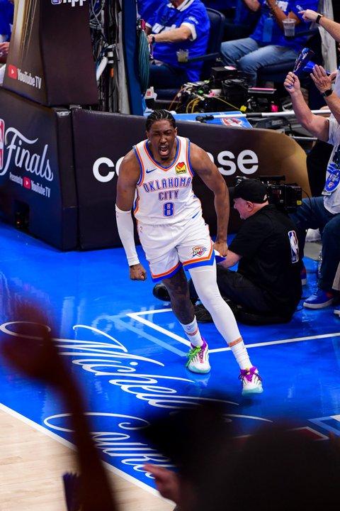 Final de la NBA- Oklahoma City Thunder hizo valer la localiacutea y se puso al frente de la serie por primera vez