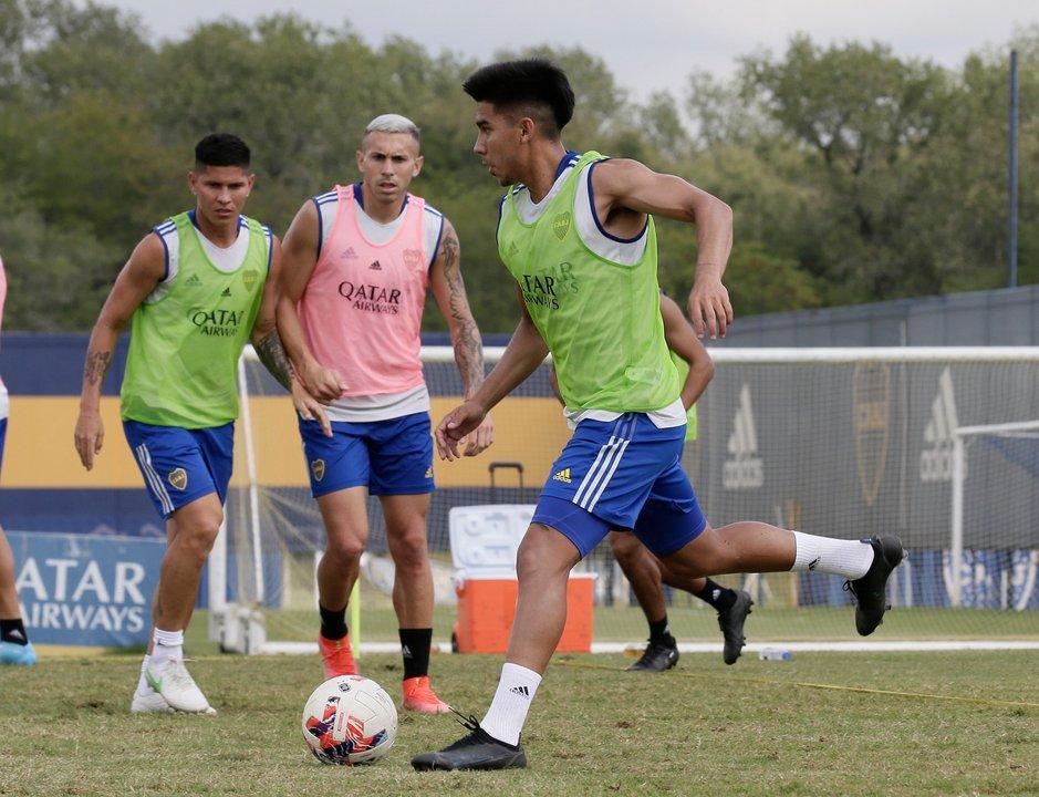 Pol Fernaacutendez no regresa al fuacutetbol argentino- se cayoacute el pase con Veacutelez