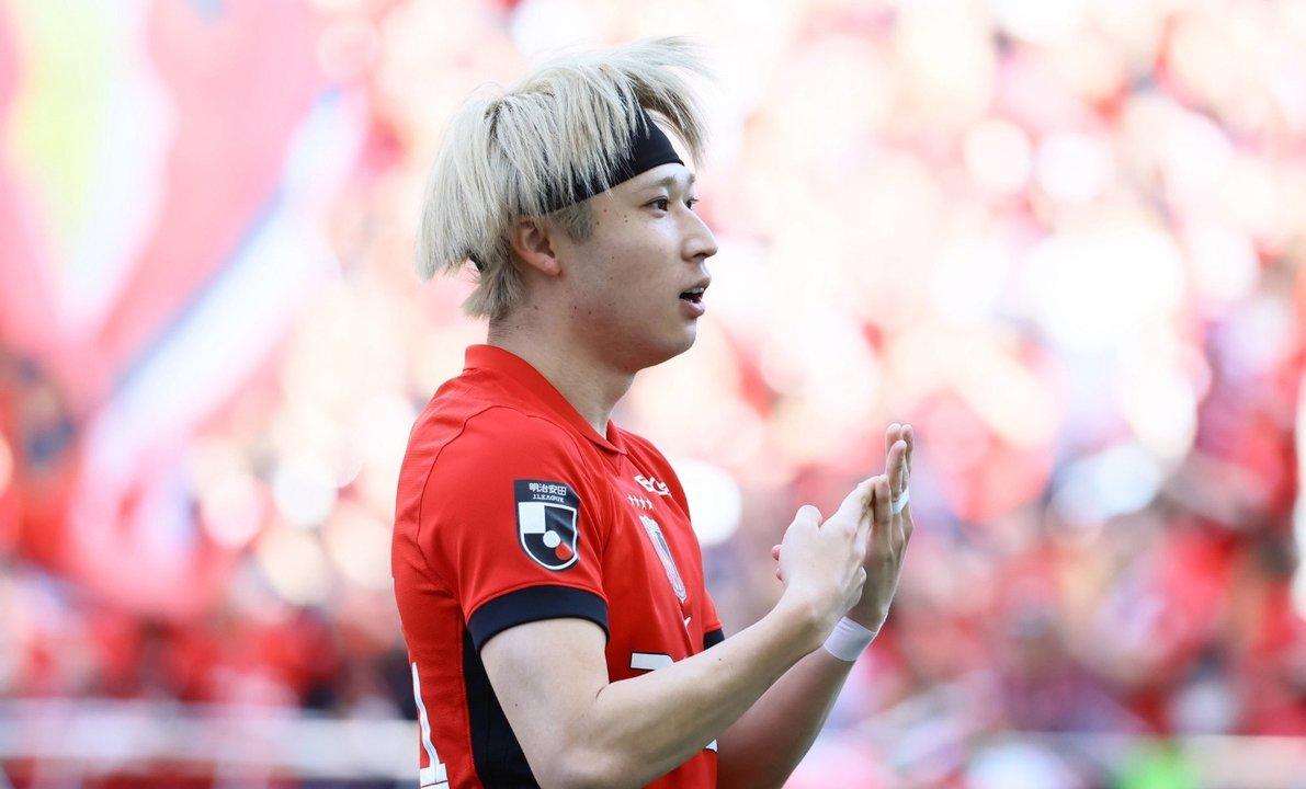 Matsuo anota penal y acerca a Urawa en el partido contra River Plate
