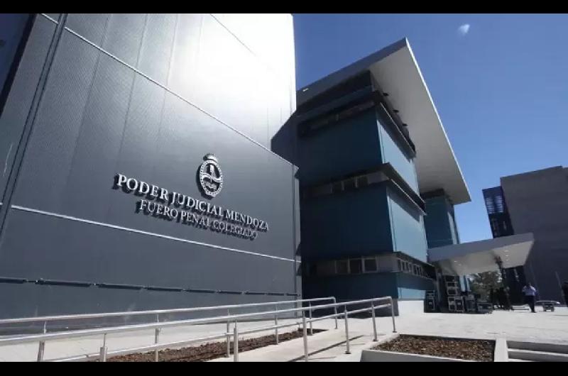 Mendoza- condenaron a un joven que atropelloacute a dos adolescentes por creer que le robaron una bicicleta