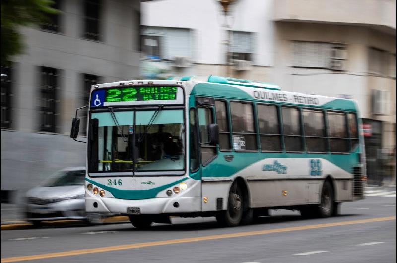 Colectivos maacutes caros- rige aumento del 7-en-porciento- en las liacuteneas nacionales que circulan en el AMBA