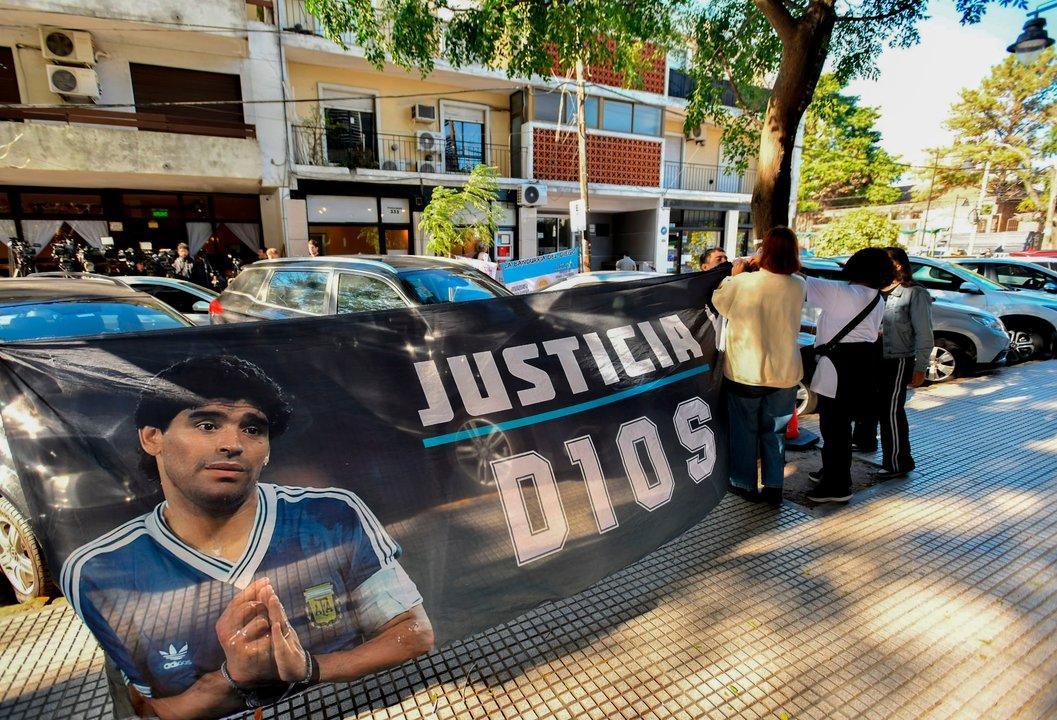 Jornada clave en el caso Maradona- este jueves se sortea el tribunal que asumiraacute la reanudacioacuten del juicio