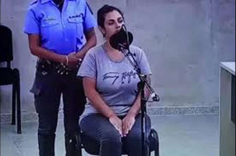 Muerte de bebeacutes en el Neonatal de Coacuterdoba- condenaron a prisioacuten perpetua a la enfermera Brenda Aguumlero
