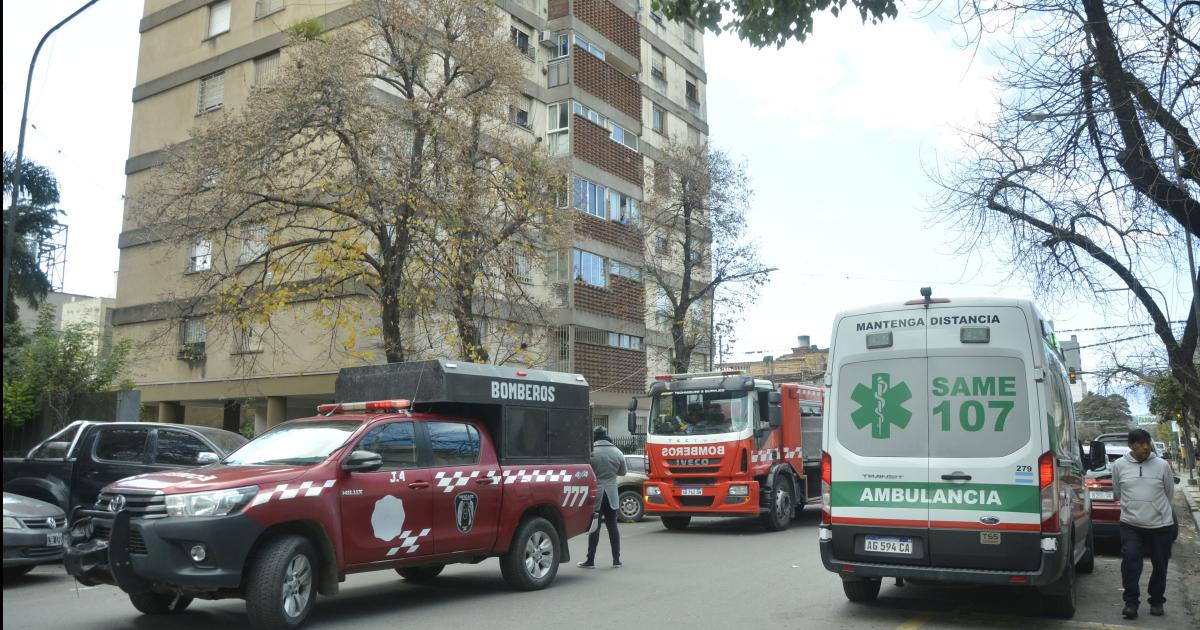 Principio de incendio en un edificio de calle San Martiacuten