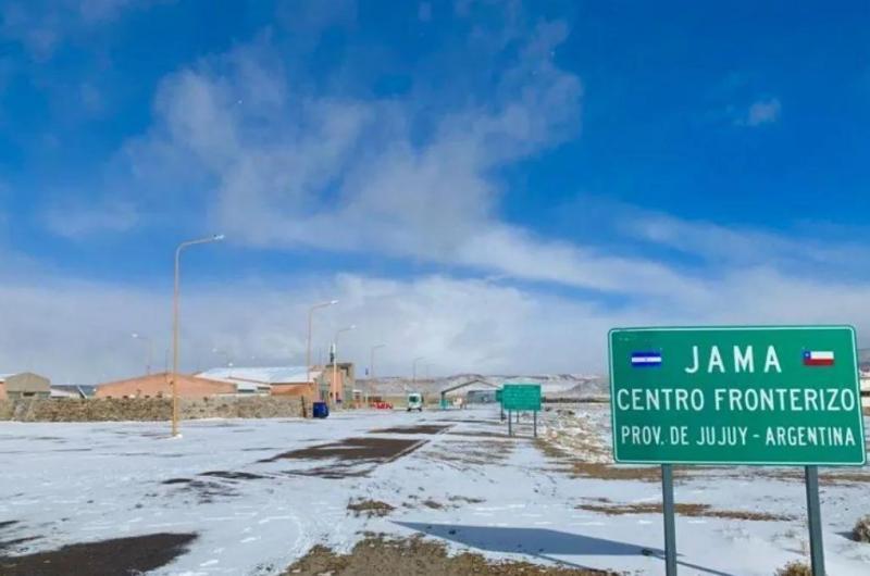 Paso de Jama habilitado pero hay cortes temporarios