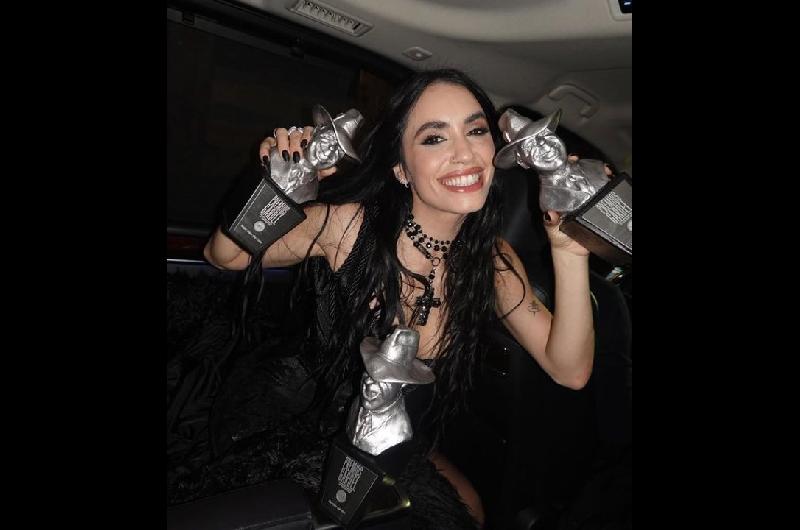 Lali Espoacutesito se convirtioacute en una de las artistas femeninas con maacutes Premios Gardel de la historia