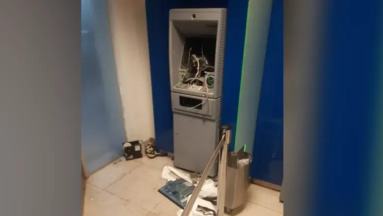 Dantildeoacute cajeros automaacuteticos a martillazos en Neuqueacuten- deberaacute cumplir tareas comunitarias y pagar una multa