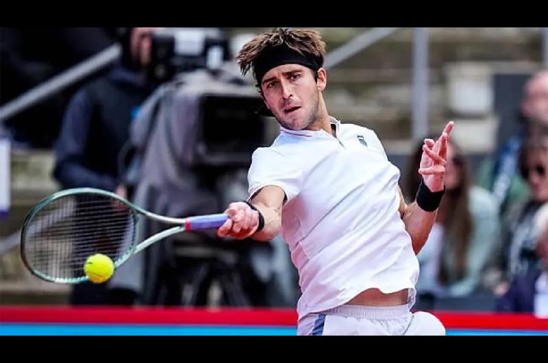 Etcheverry consiguioacute un gran triunfo ante Rublev y se metioacute en los cuartos de final del ATP 500 de Halle