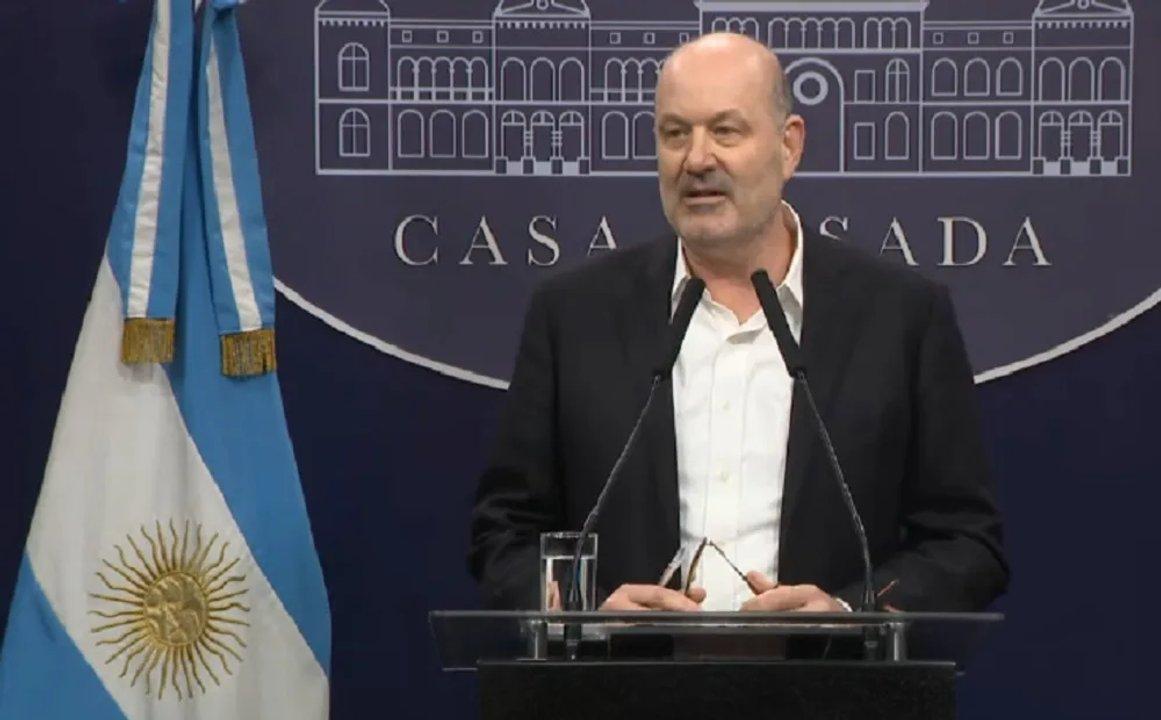 Sindicatos del transporte organizaciones sociales e industriales y marcharaacuten al Ministerio de Desregulacioacuten 