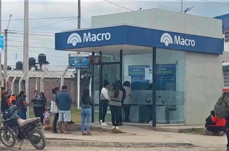 Mantildeana comienza el pago del aguinaldo a los agentes estatales