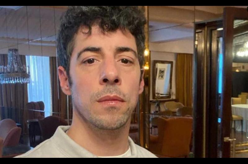 Esteban Lamothe- ldquoNinguacuten presidente tiene que estar peleaacutendose con un artistardquo