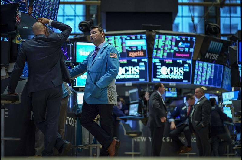 Acciones argentinas se hunden por la guerra y la previa del anuncio de MSCI