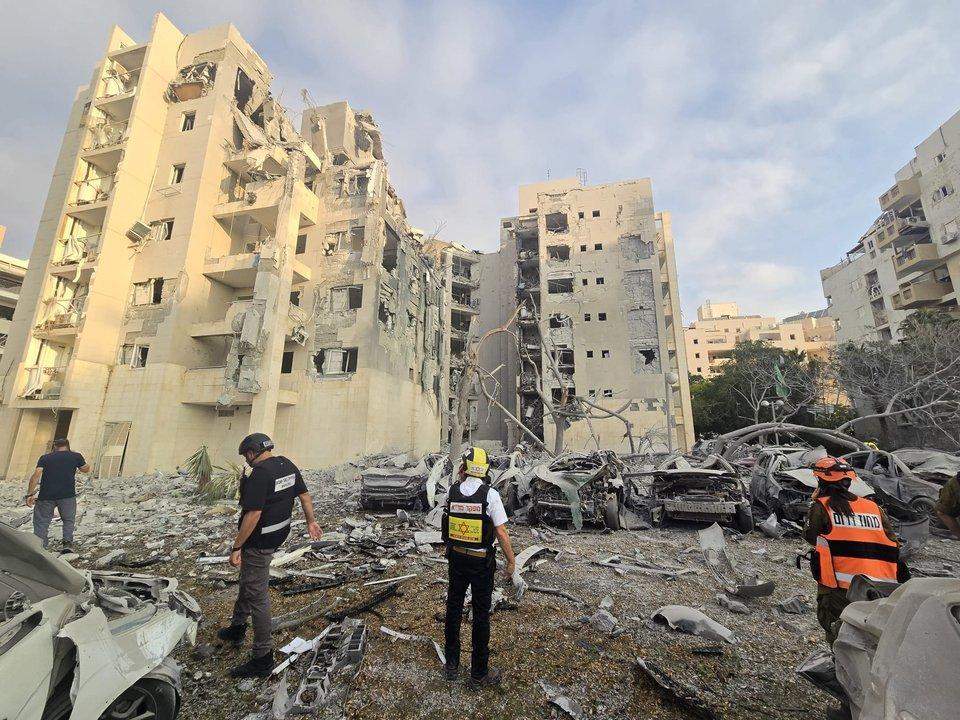 Iraacuten bombardeoacute el sur israeliacute tras expirar el ldquoalto al fuego totalrdquo anunciado por Trump
