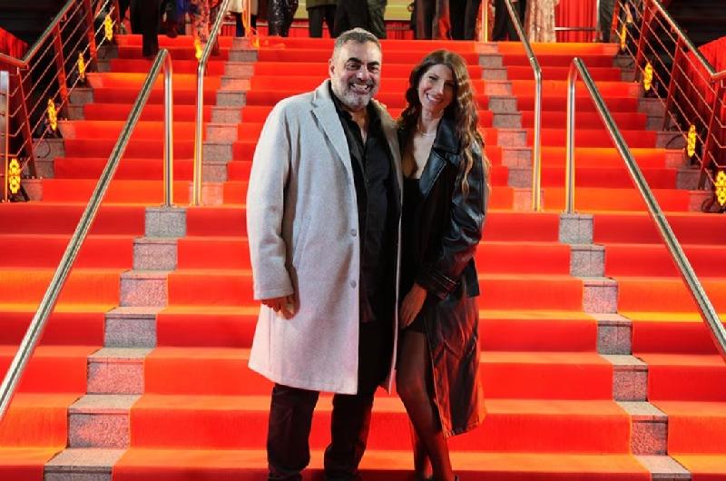 Pelea en los Martiacuten Fierro de Teatro- iquestqueacute pasoacute entre Roberto Moldavsky y su novia