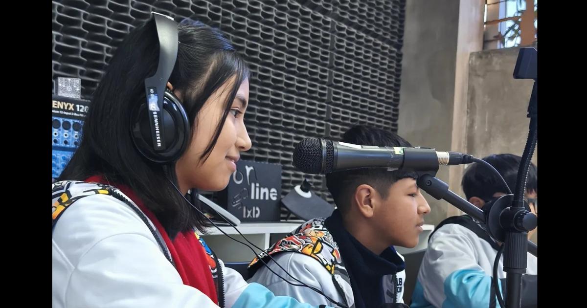 Estudiantes y docentes en la prevencioacuten del Grooming con proyectos multimediales