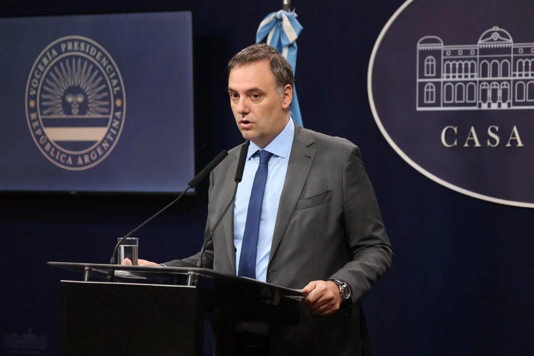 Adorni sobre la reeleccioacuten indefinida para legisladores- Lo vivimos con tristeza y mucho asco