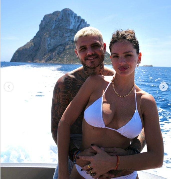 La China Suaacuterez desmintioacute los rumores de crisis en su relacioacuten con un video junto a Mauro Icardi