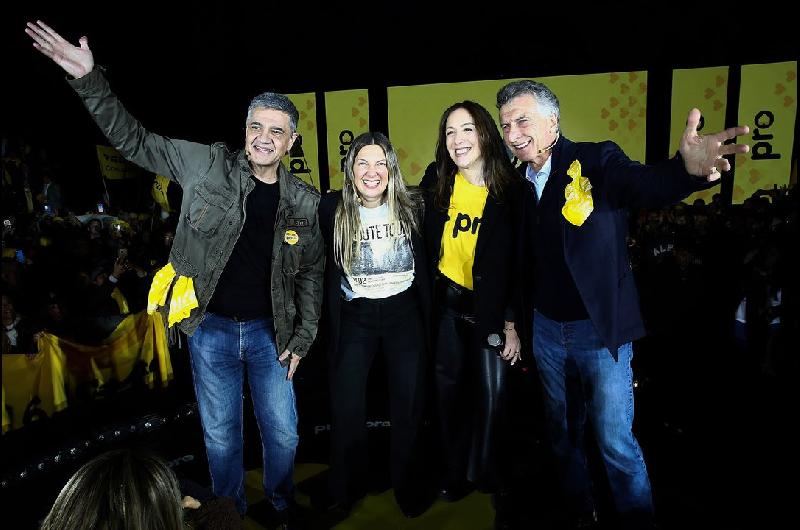 El Gobierno acelera el acuerdo con el PRO en provincia y fricciona el viacutenculo con los Macri