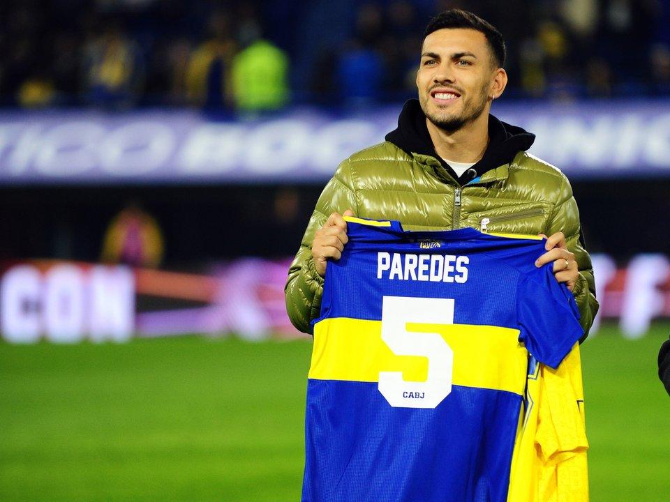 Se dio el esperado regreso- Paredes aceptoacute la oferta de Boca