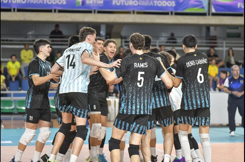 Los pibes del voacuteley imparables- le ganaron a Chile y ahora definen el tiacutetulo en un claacutesico con Brasil