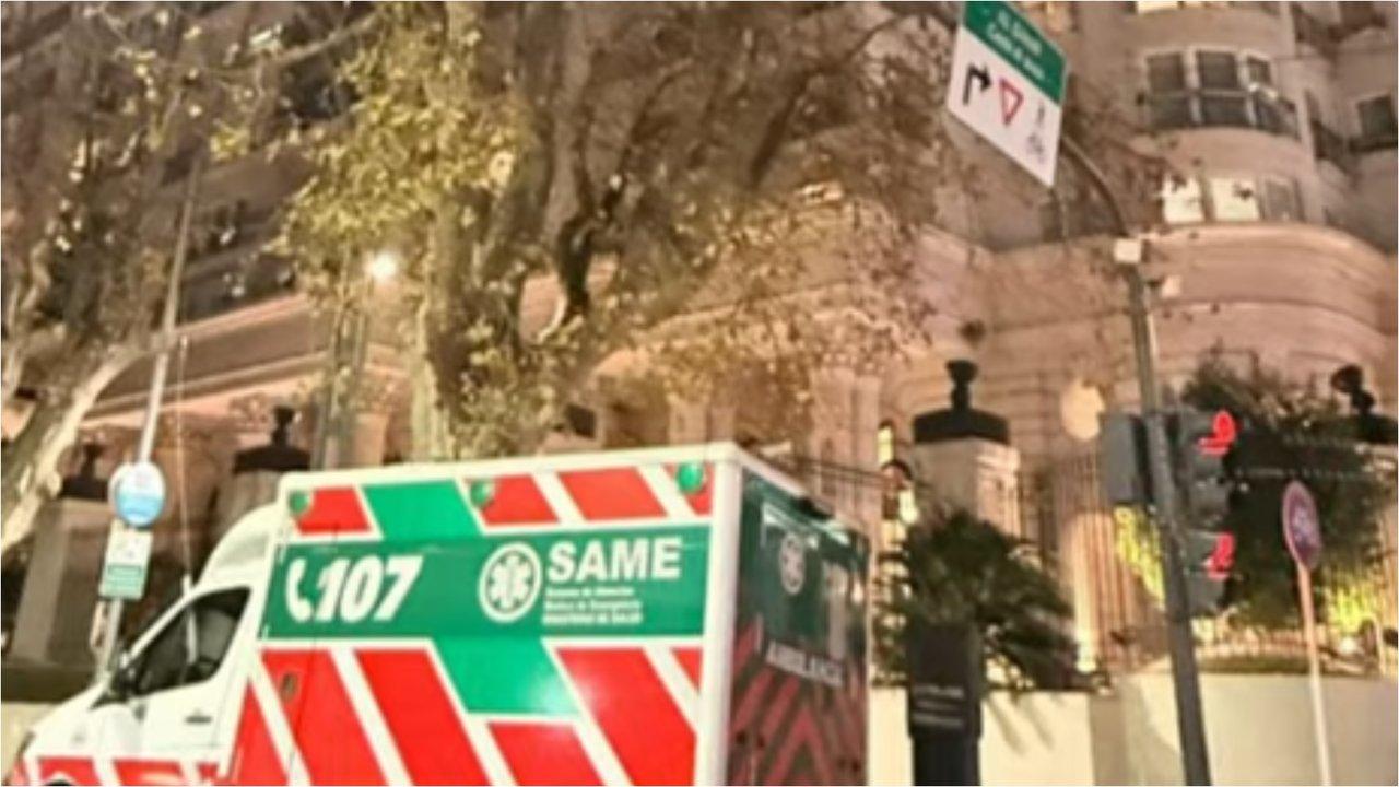 Preocupacioacuten por la salud de Wanda Nara en medio del escaacutendalo- ingresoacute el SAME al Chateau Libertador