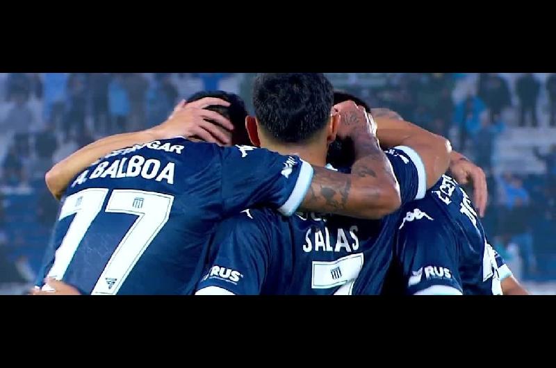En medio de su inminente ida a River Salas fue suplente en la goleada de Racing a Olimpia de Paraguay