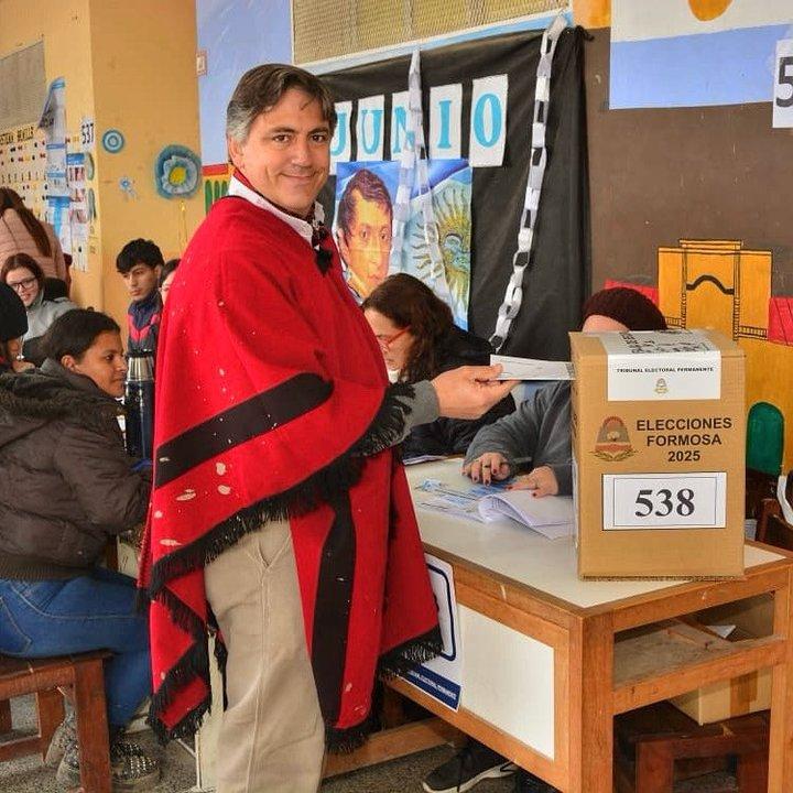 Paoltroni emitioacute su voto con un llamado a los formosentildeos- ldquoTenemos una oportunidad histoacutericardquo