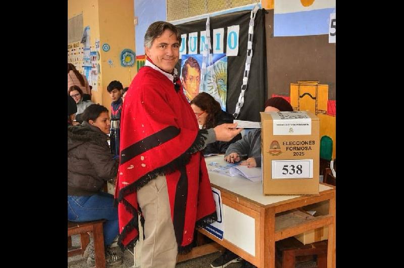 Paoltroni emitioacute su voto con un llamado a los formosentildeos- ldquoTenemos una oportunidad histoacutericardquo