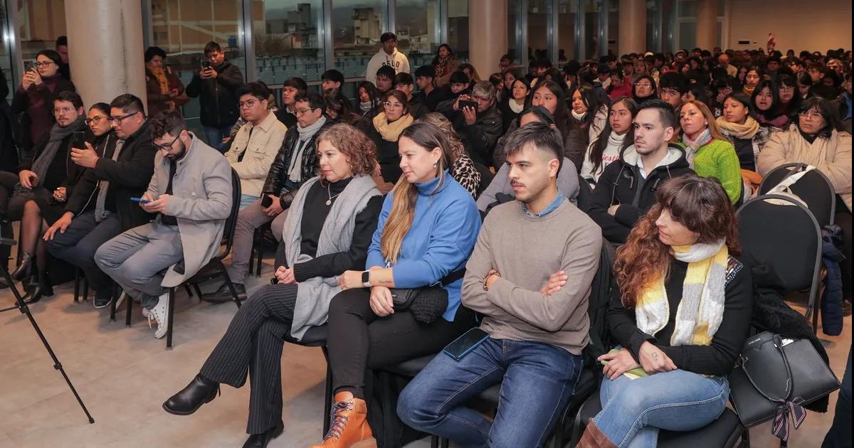 Sadir lanzoacute el curso de capacitacioacuten financiera para carroceros de la FNE