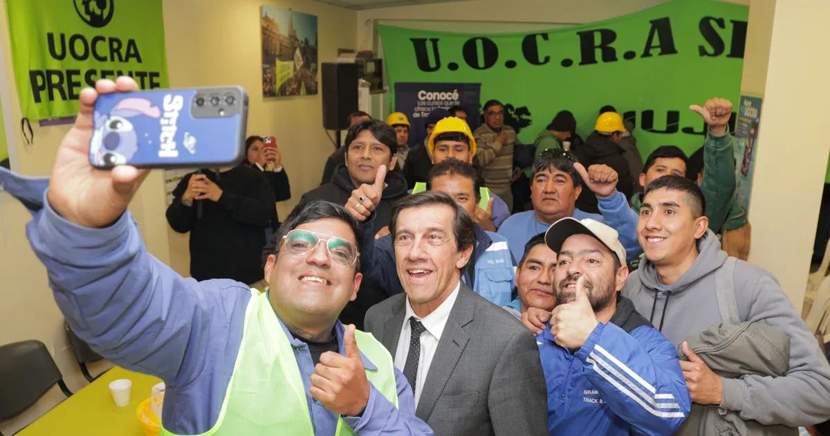 Entregaron certificados de capacitacioacuten impulsados por UOCRA y el Ejecutivo