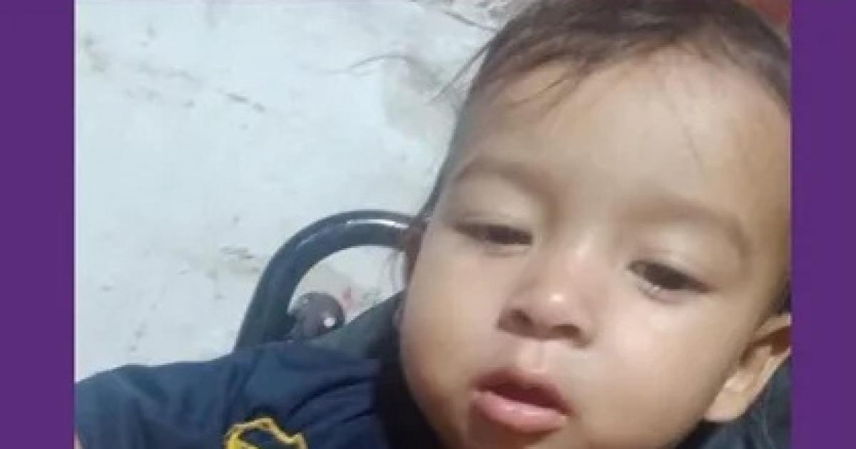 El nintildeo que era buscado fue hallado junto a su padre bajo el puente de Perico