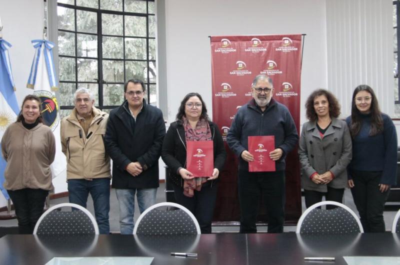 Convenio entre el municipio y el IES 5