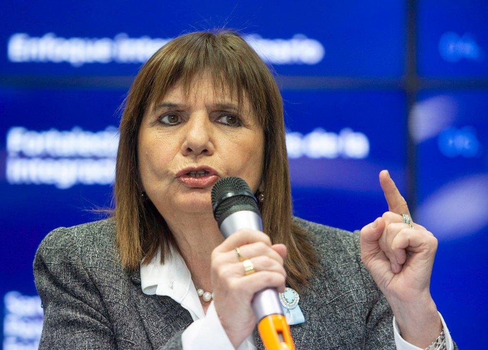 Patricia Bullrich reveloacute que investiga a un custodio de Cristina Kirchner por su conducta- ldquoHay algo rarordquo