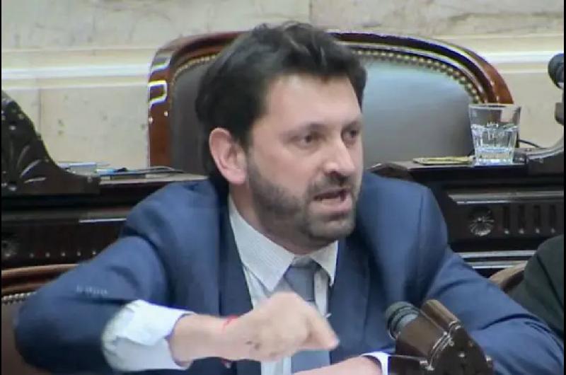 En una nueva embestida contra el Gobierno oposicioacuten busca quoacuterum para tratar aumento a Universidades y salud