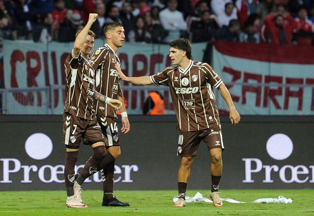 El sorprendente Platense quiere extender su histoacuterico momento en la Copa Argentina