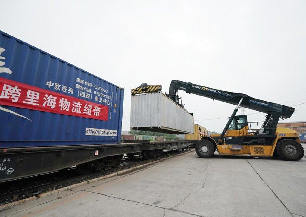 La ruta de carga intermodal terrestre-marina que conecta China con Ameacuterica del Sur