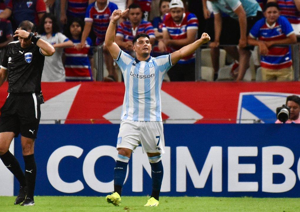 Los coacutedigos ya no existen- River Racing y el pase que abre la grieta al fin del ldquopacto de caballerosrdquo