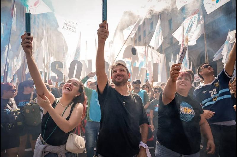 Grabois cargoacute contra Espert por las detenciones- Fue a esconderse abajo de la pollera de mamaacute estado