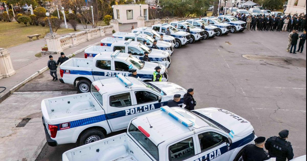 Sadir entregoacute 14 moacuteviles para fortalecer el plan de seguridad
