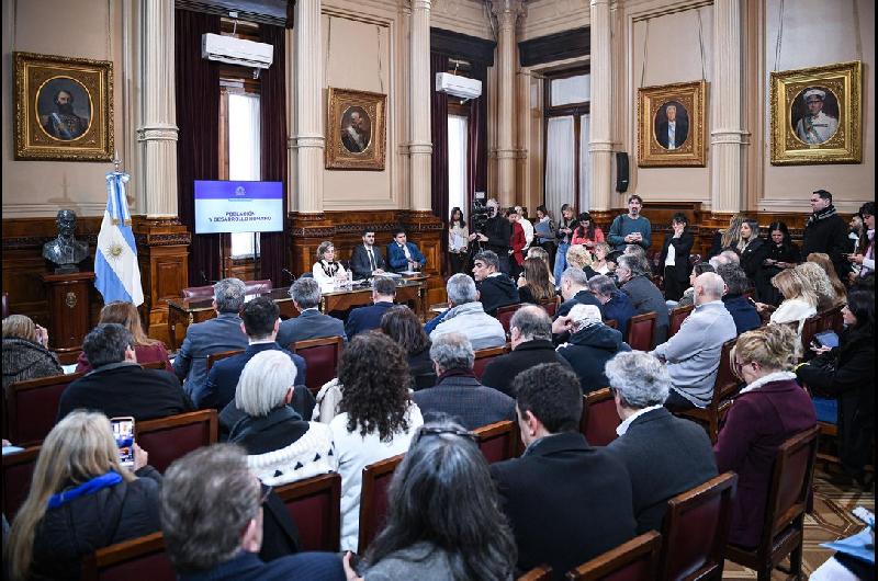 Discapacidad-  Traspie del Gobierno en Senado Radicales y Peronistas emiten dictamen  