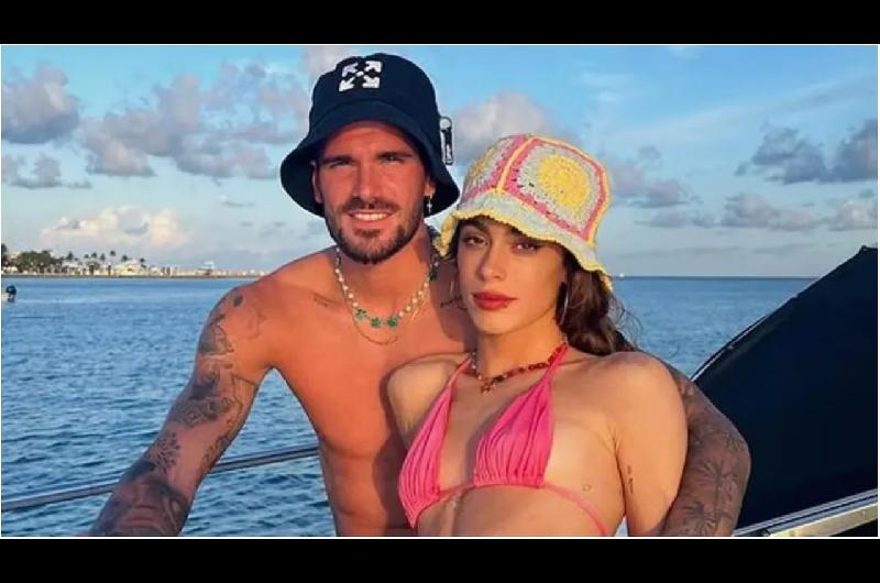 Las pistas que indicariacutean que Tini Stoessel y Rodrigo de Paul se comprometieron- iquestdieron el siguiente paso