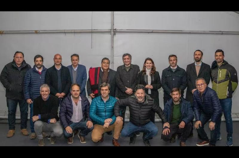 Cumbre peronista en Joseacute C Paz- intendentes rechazaron el desdoblamiento y apuntaron contra Kicillof