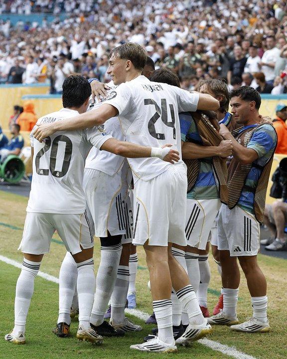 Coacutemo ver en vivo Real Madrid vs Borussia Dortmund por Mundial de Clubes 2025- horario y formaciones